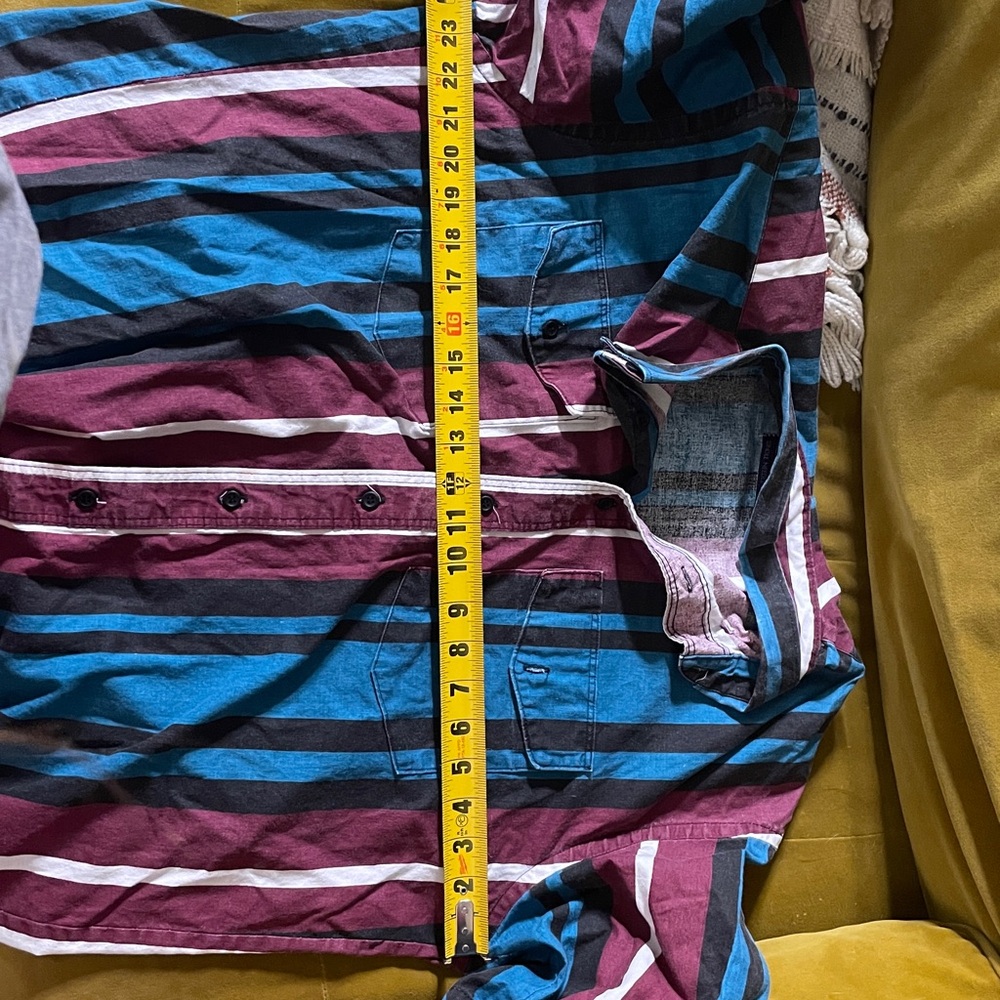 Wrangler Striped Short Sleeve Button Up - Picture 5 of 5
